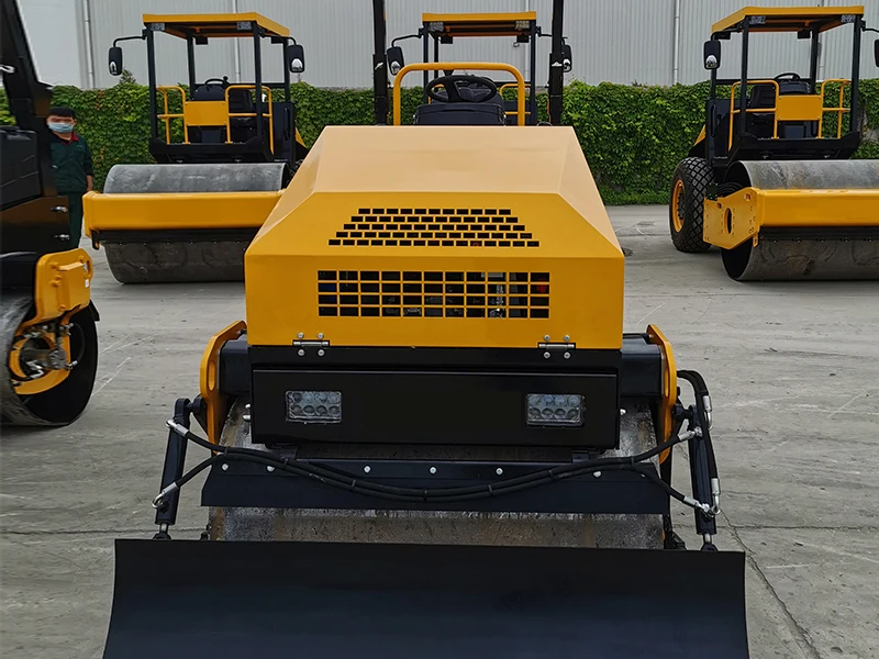 Комбинированный резиновый уплотнитель шин Shantui SRK03 Srk03/Spk04 3 тонны 4 с запасными частями из Китая