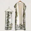 3-white rose green white