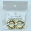 Gold flake-045