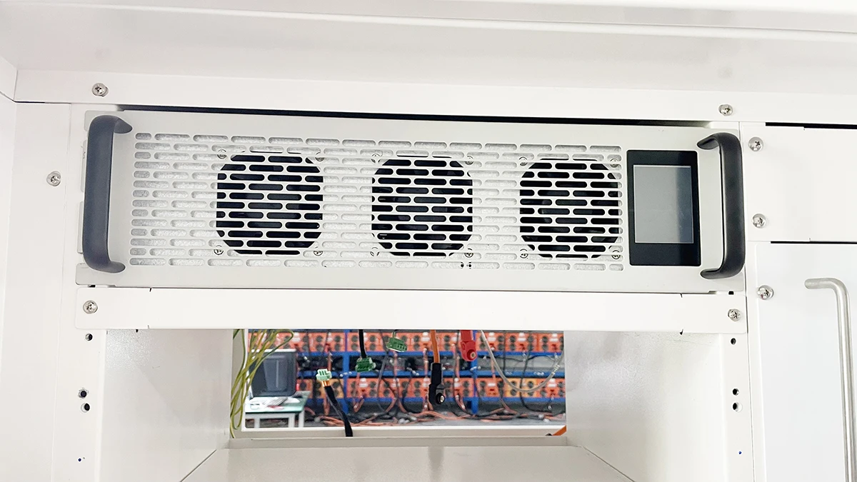 Energie 、 Hybess - Klimaanlagensteuerung Solarpanel System LifePO4 Lithiumbatterie 15 kW 25 kW 30 kW Solar Power Home Storage Battery Cabinet Home Energy Speichersystem 13