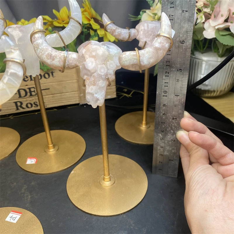 手工雕刻水晶雕刻动物牛头天然石花玛瑙水晶牛装饰带支架礼品| Alibaba.com
