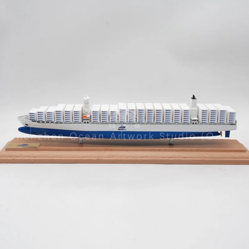 Exquisite ZIM model container ship, high simulation details. Custom made with your logo and colors. Great ornament for office, exhibition hall. Ideal business gift for logistics & shipping industry, available for bulk order.Amber@vesselmodel.com Tel：+86 18038048785