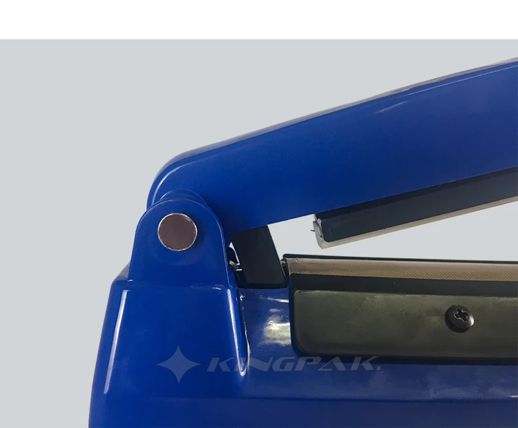 16 Plastic 200.jpg