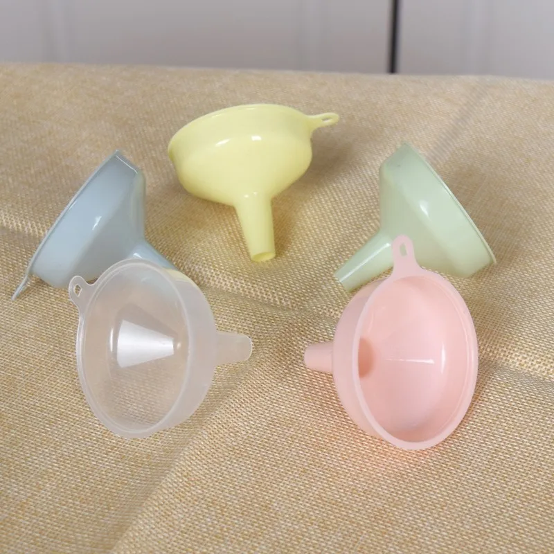 Мини-воронка пластиковая для соевого соуса, 55 мм, 5,5 см