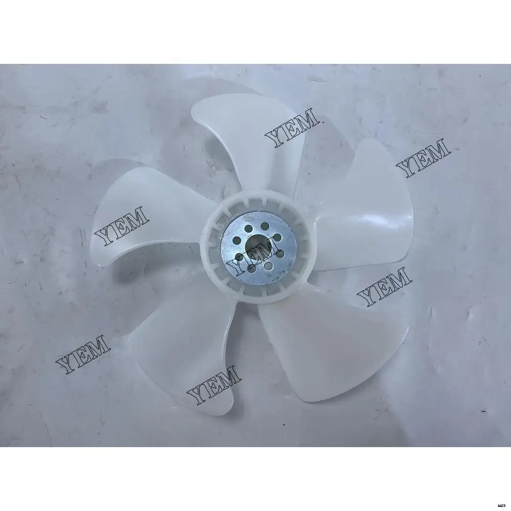 Fan Blade 17421-74110 For Kubota D782 Engine Rebuild Aftermarket Parts
