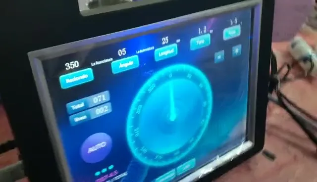 interface 002.jpg