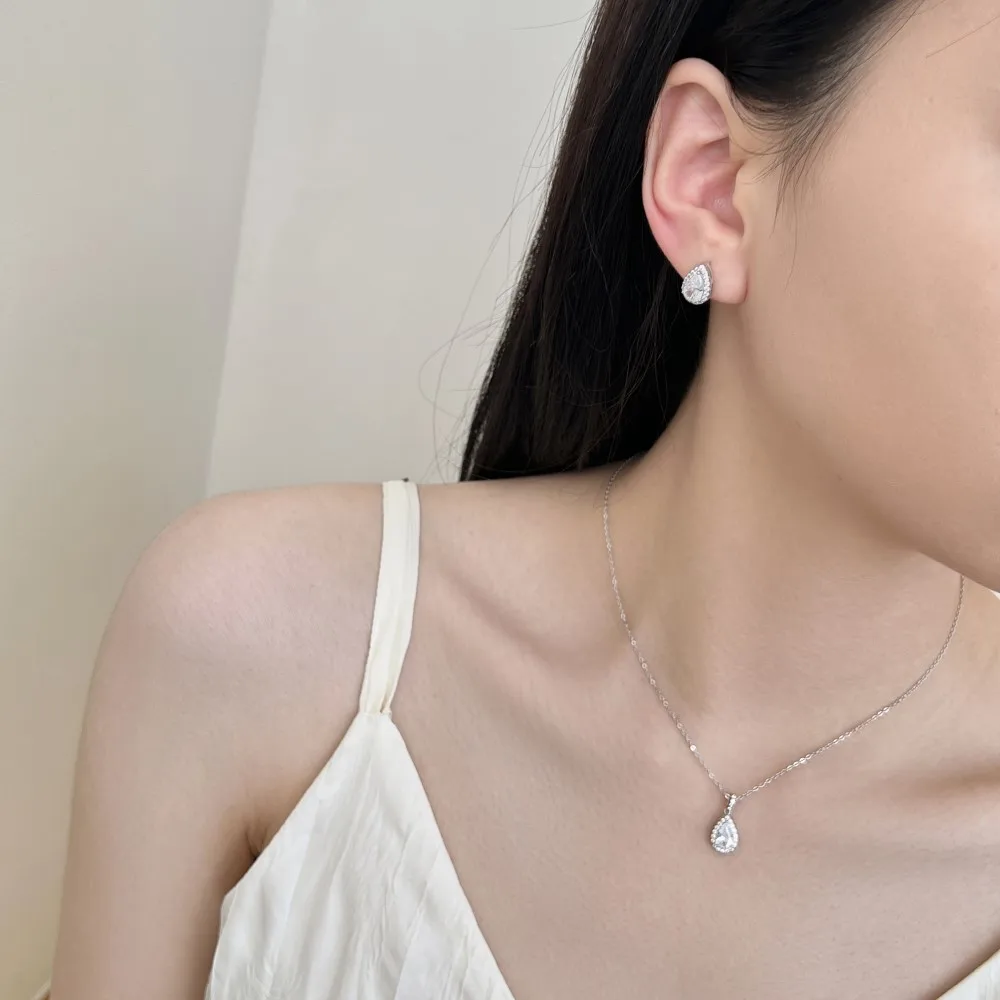 KAKODIY Teardrop Earrings Rhodium-plated 925 Sterling Silver Stud Earrings Female 5A Cube Zirconia Stud Earrings detail 3