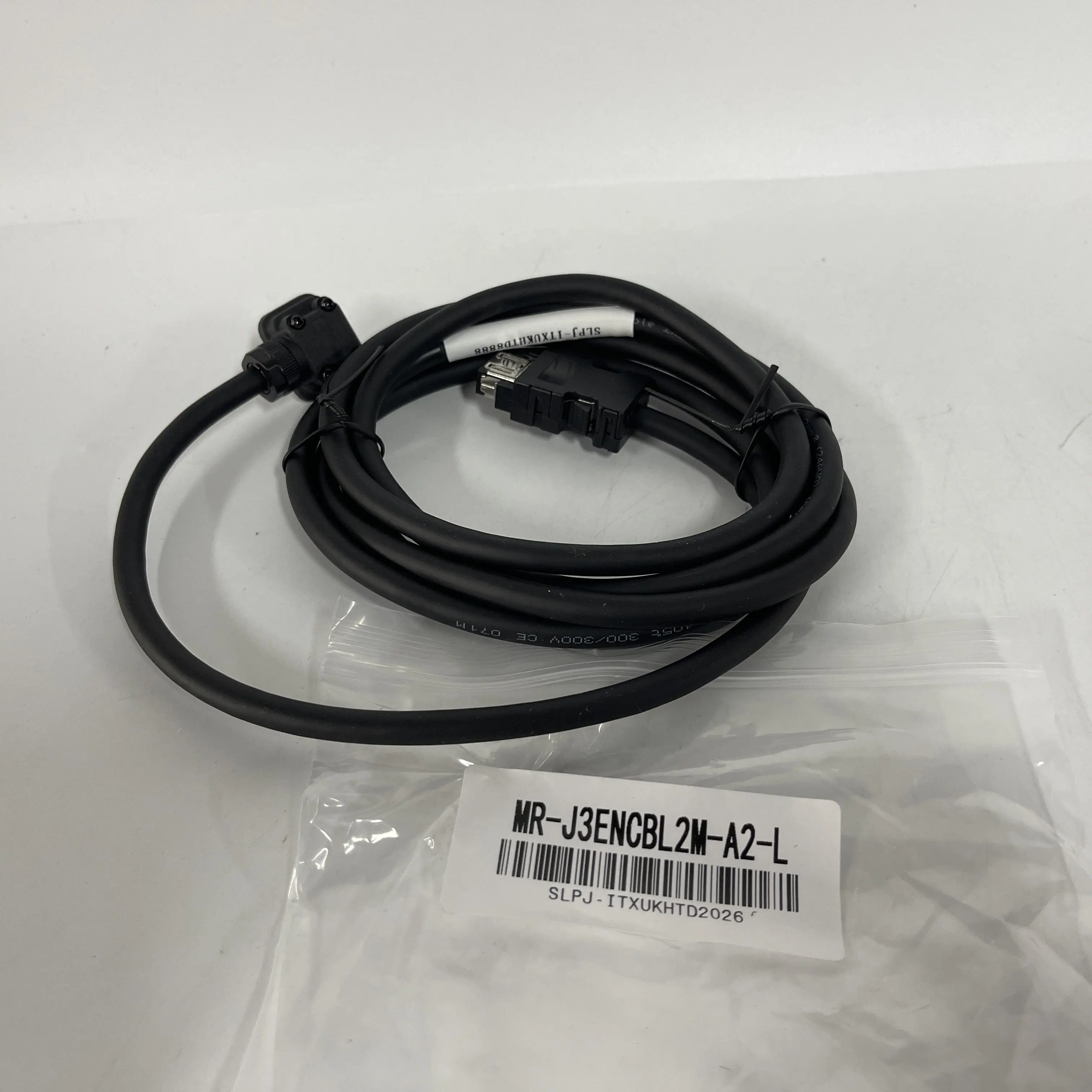 Mitsubishi Servo Encoder Cable MR-J3ENCBL2M-A2-L Mitsubishi Servo Encoder Cable MR-J3ENCBL2M-A2-L