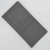 Gris oscuro