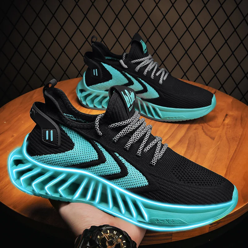 2022 Black and Orange Designer Sneakers Reflective Shoes