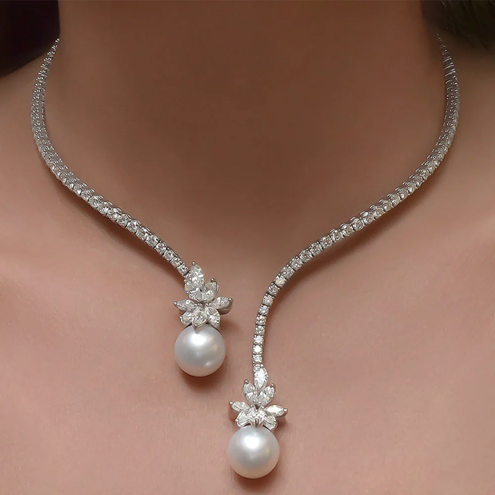 Luxurious Vintage Pearl & Zircon Choker Necklace