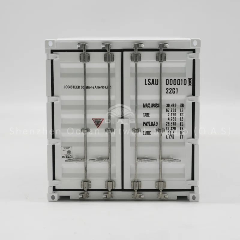 This realistic KMTC container model is custom made as a premium logistics model gift. Support logo printing and color adjustment. Great for freight forwarder souvenirs, office ornaments and exhibition display, bulk wholesale available for shipping & logistics enterprises.Amber@vesselmodel.com Tel：+86 18038048785