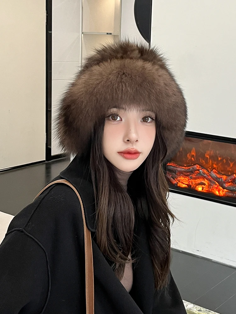 Shop Our 2024 Women display picture 3