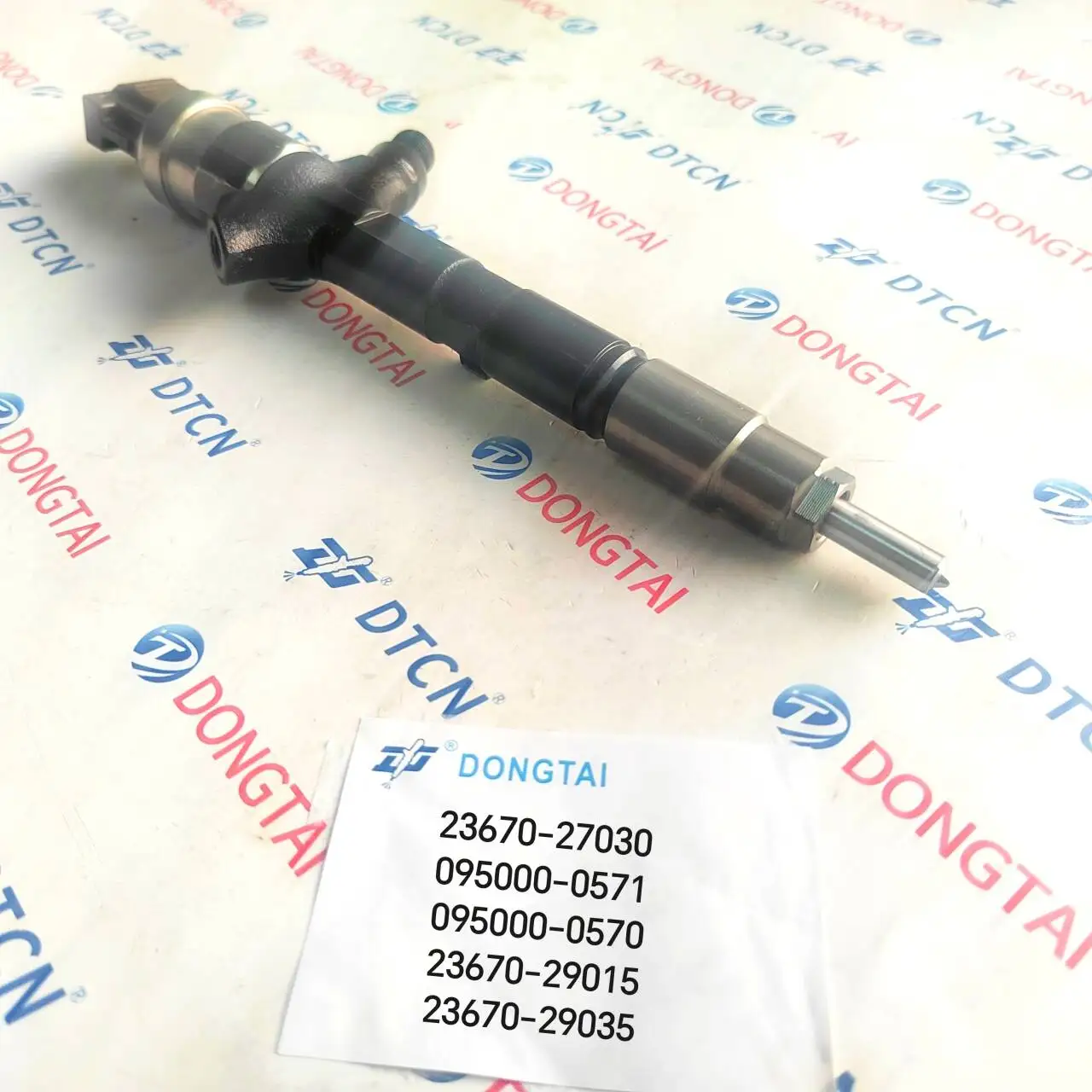 High-quality Diesel Fuel Injectors for Toyota Avensis Verso