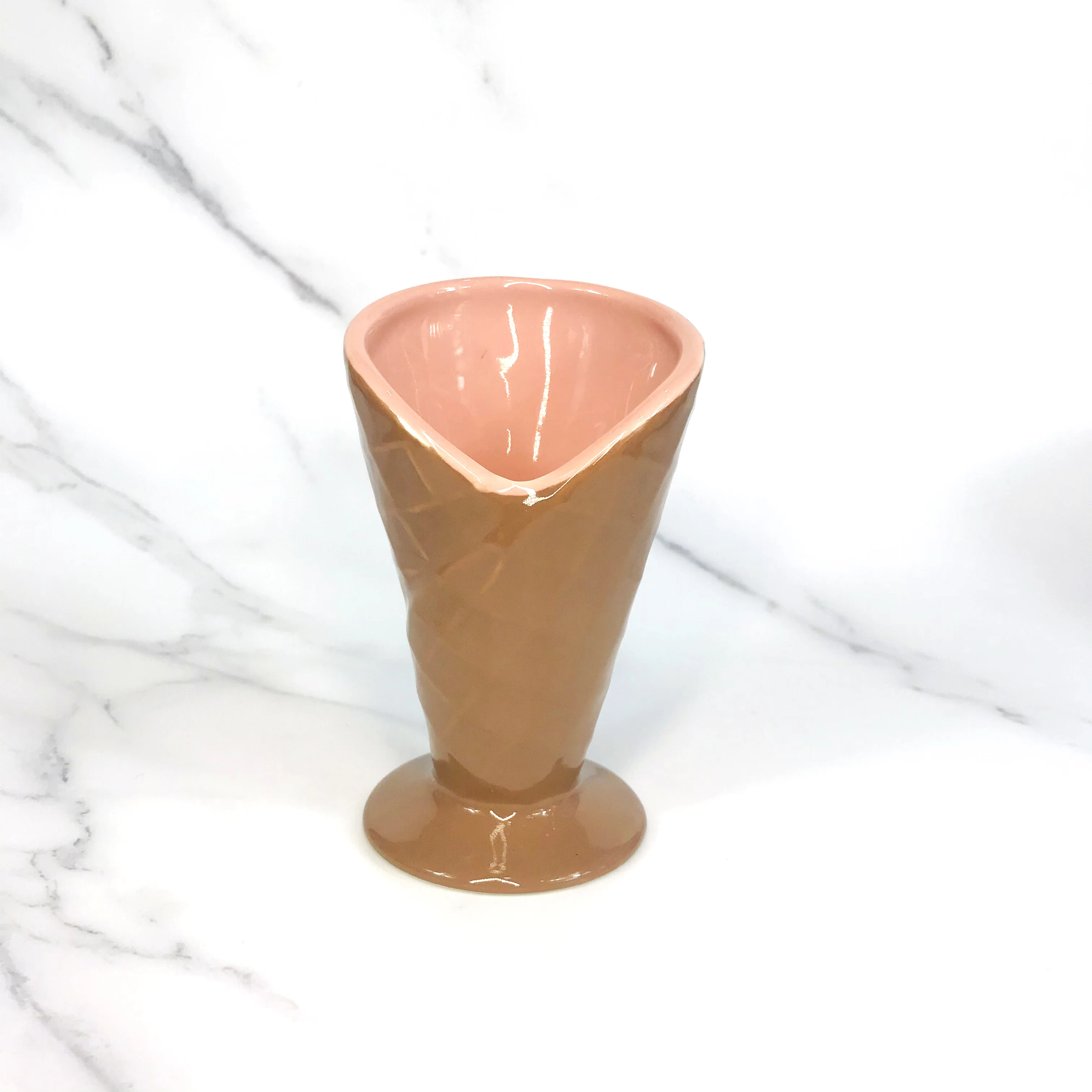 HOT Summer ICE CREAM CONE YELLOW/PINK ICE CREAM CERAMIC CUPS