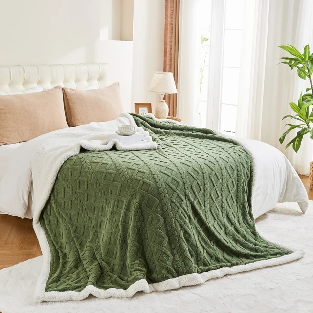 Double-Sided Soft Tuff Fleece Bed Blanket Woven Color Print Winter Warm Bedspread for Home Decor Living Room Sofa Bed