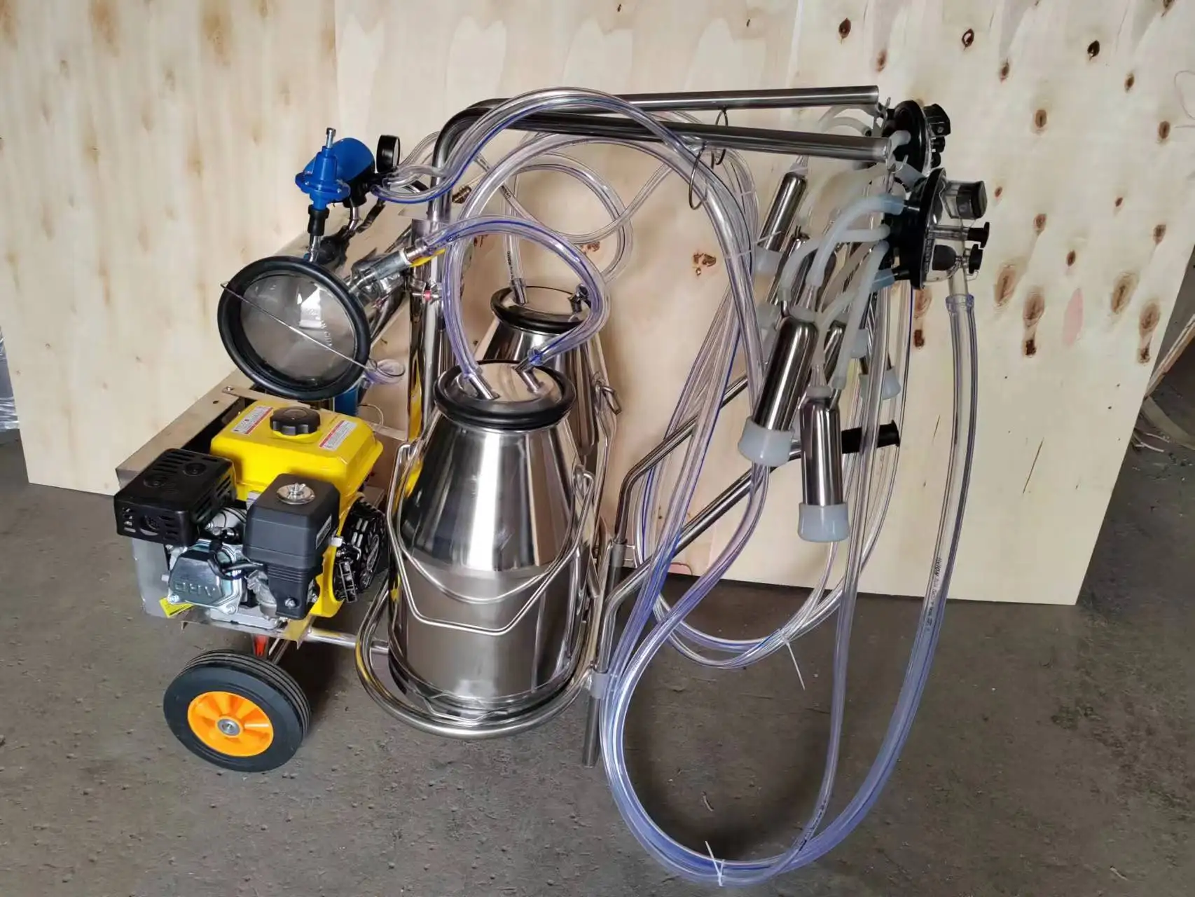 Gasoline Engine Automatic Cattle Camel Goat Sheep Horse Milking Machine HJ-CM011VDQ