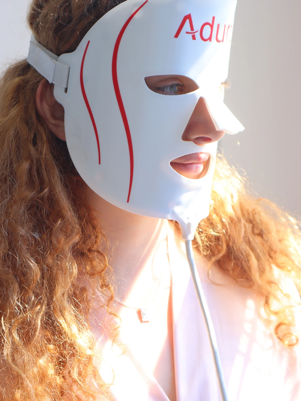 Aduro MK2.3 美顔器 LEDフェイスマスク アンチエイジング・ニキビ対策に効果的なLED美顔器Aduro公式サイト