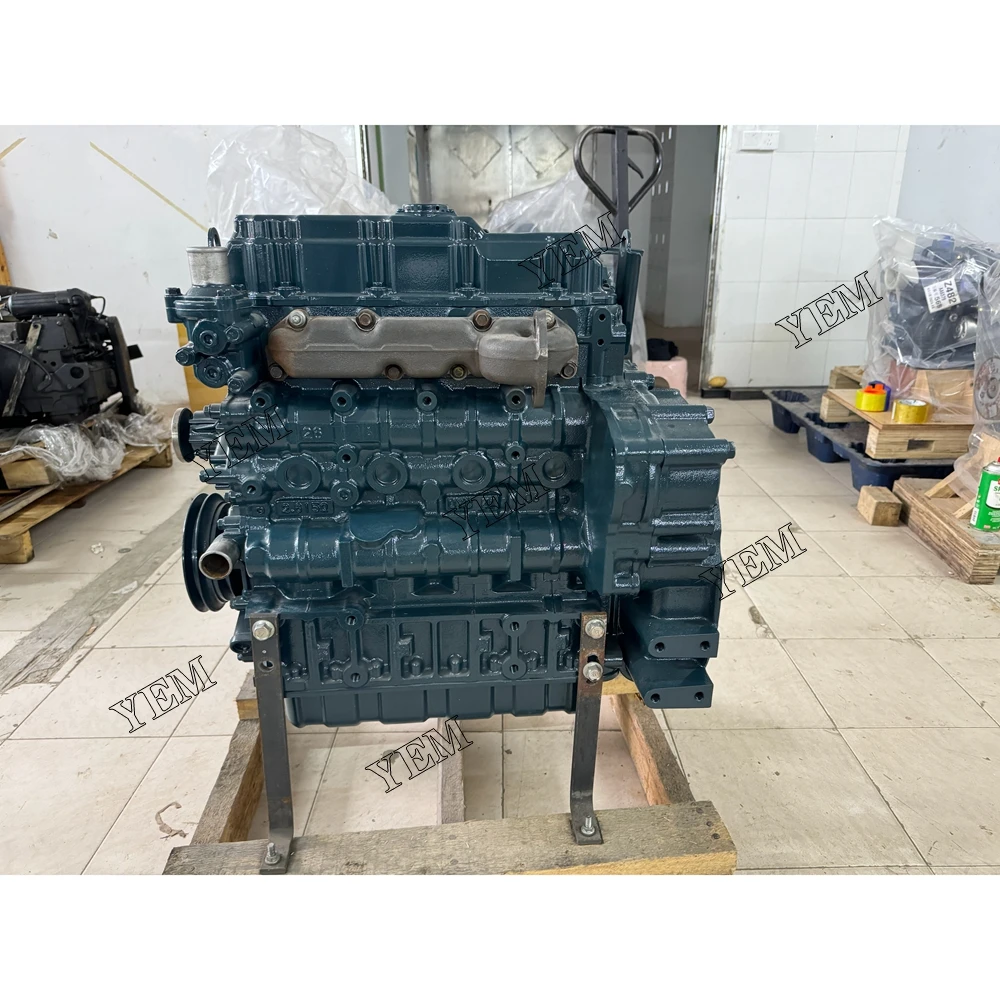 New Complete Engine Assy CMA2327 2200RPM 35KW for Kubota V2607 4