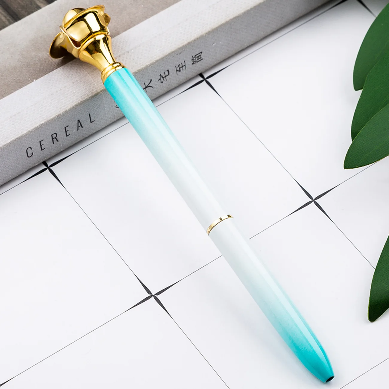 Хит продаж популярная металлическая Цветочная скульптура дешевая шариковая ручка для девочек подарки