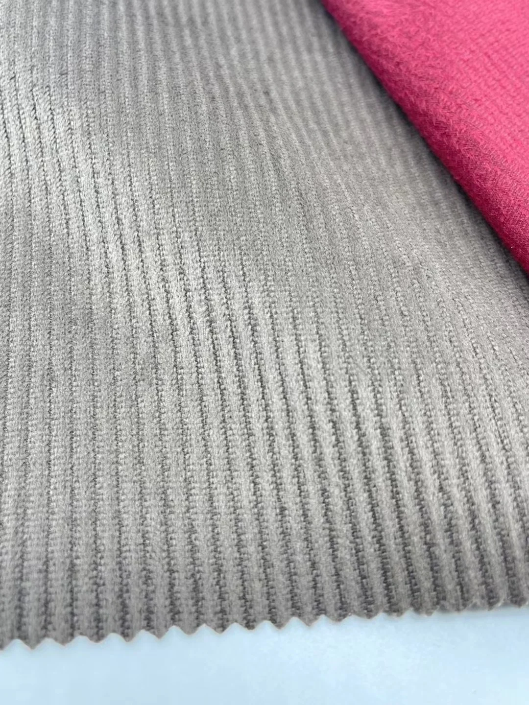 Высокое качество, в наличии, производитель дышащей одежды из 100% полиэстера, Вельветовая ткань, куртка