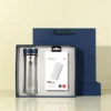 Conjunto de dos piezas Fuguang Glass PM153: batería externa y cargador.