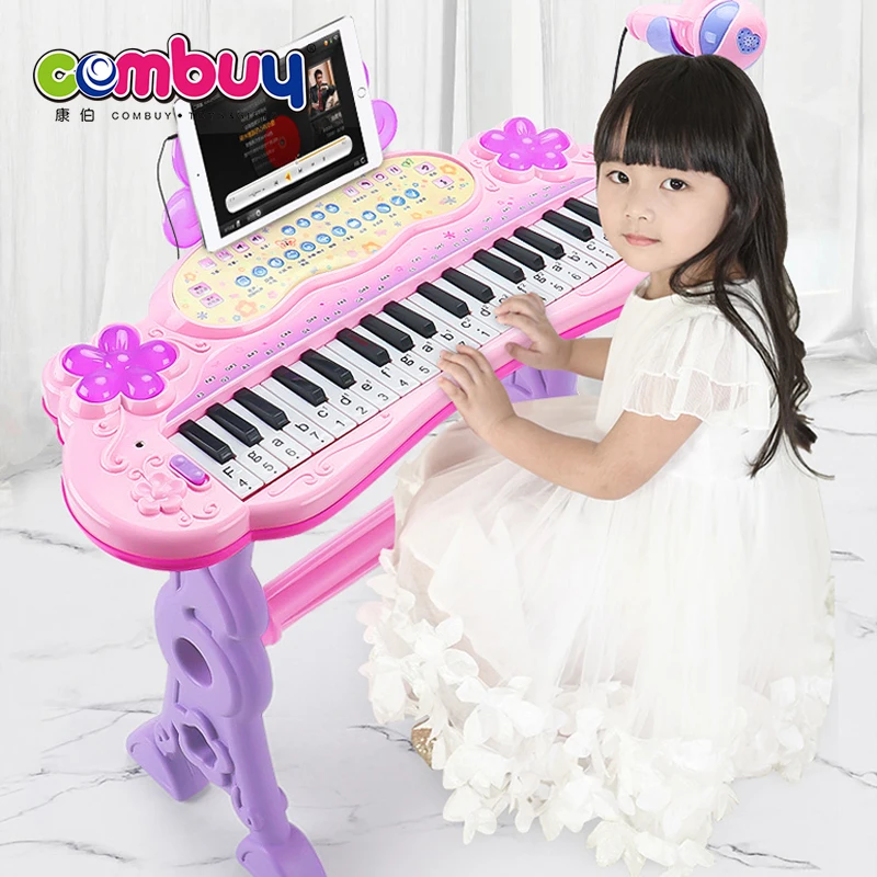 Piano Jouet 37 Touches Rose Avec Microphone – éducatif, 5 Effets Sonores, 4 Rythmes, 10 Chansons – Dès 18 Mois