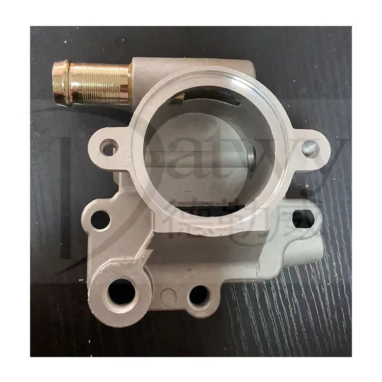Chambre de Sortie D'eau Moteur de Remplacement pour 205, 306, ZX, AX, BX et avec Numéro OE 133681 en Alliage D'aluminium