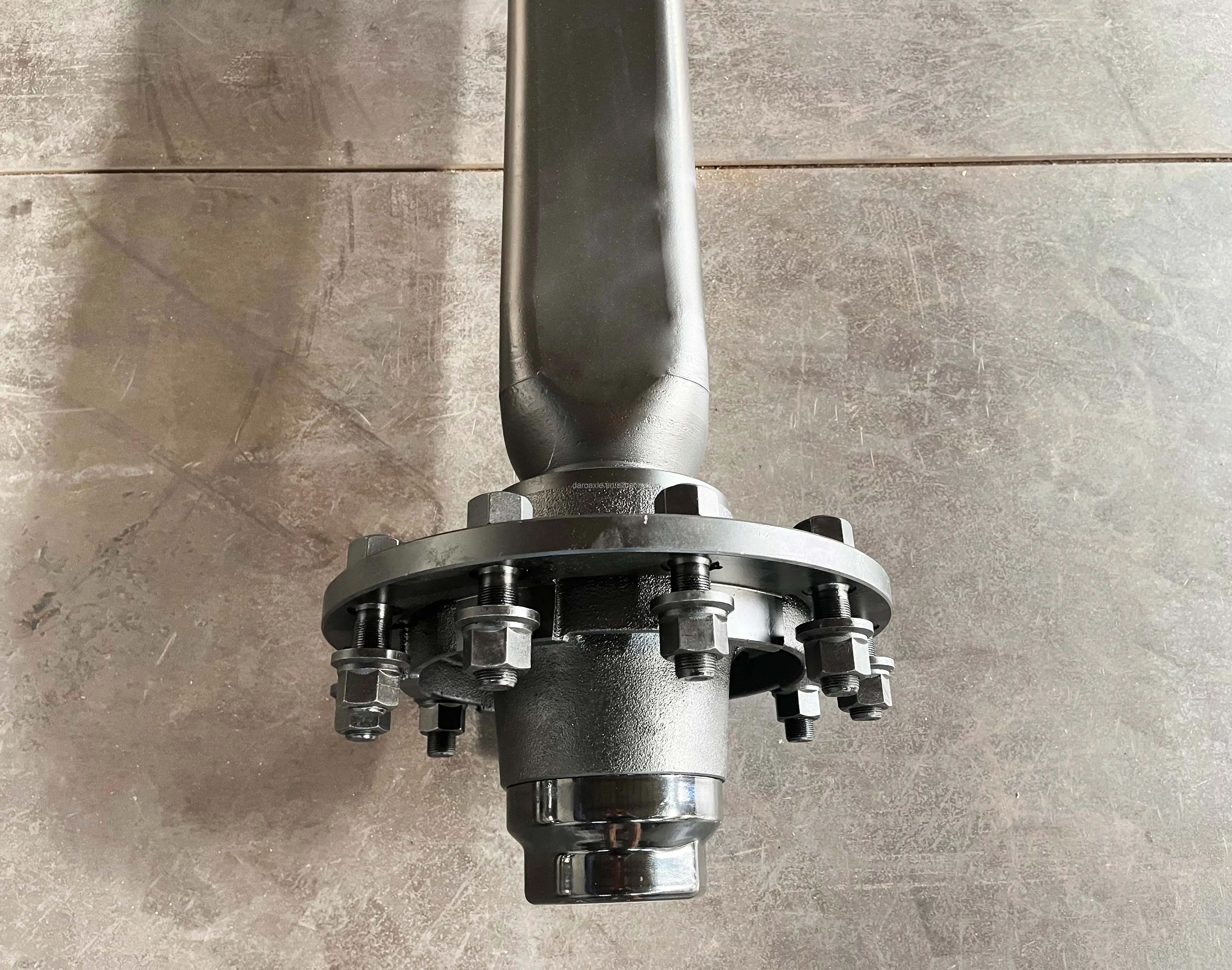 New trailer axle