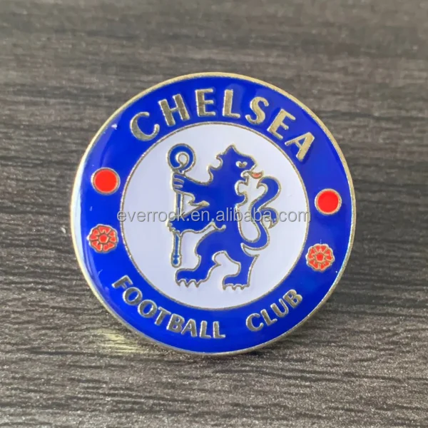 Wholesale Europeans Football Club Enamel Lapel Pins Metal Pin Football