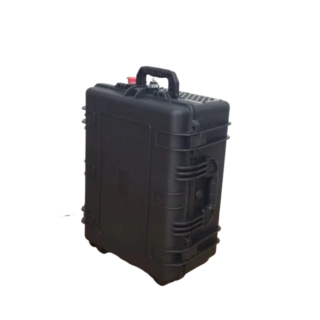 Suitcase JPT 100W  fibra laser hand use pulse laser cleaning machine for removal rust paint oil  metal and wood laser cleaner