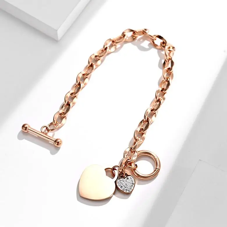 Designer Inspired Jewelry 18k Gold Plated Stainless Steel  Fashion Heart Charm Toggle Clasp Chunky Chain  Bracelets for Women