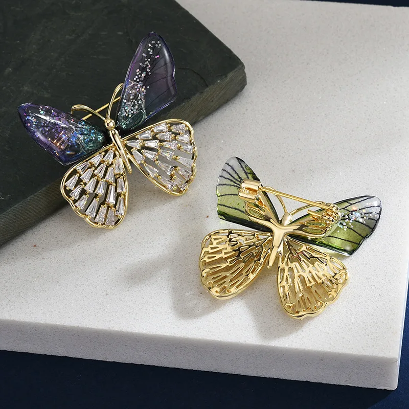 Shining Transparent Wing Butterfly Brooches for Women Zircon Copper Top Quality Luxury Butterfly Office Party Brooch Broach Pins