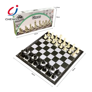 Wholesale Jogo de tabuleiro de luxo personalizado, conjunto internacional  de xadrez magnético de madeira dobrável From m.alibaba.com