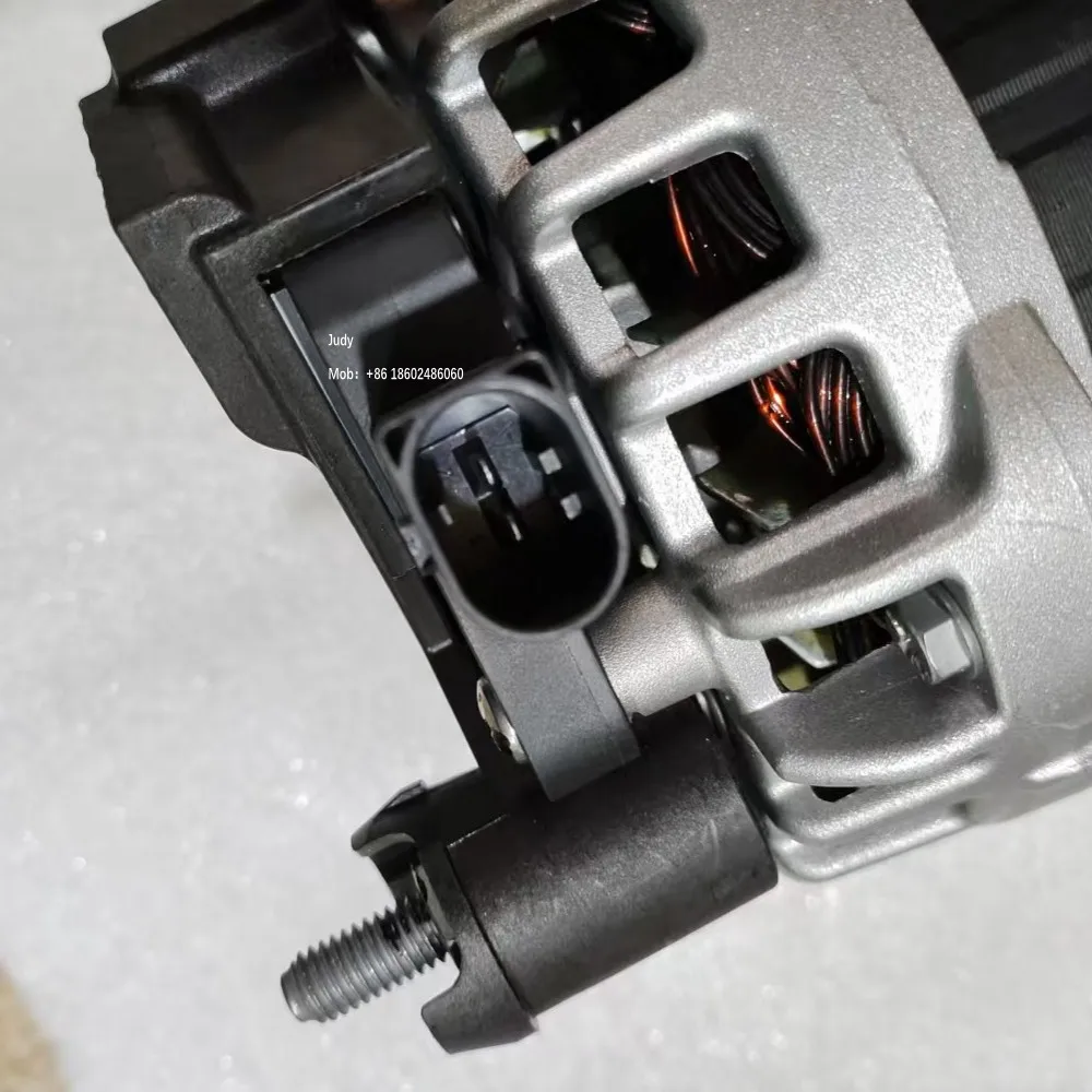 ISUZU Van Alternator - 14V 140A Original SEG CAR Part