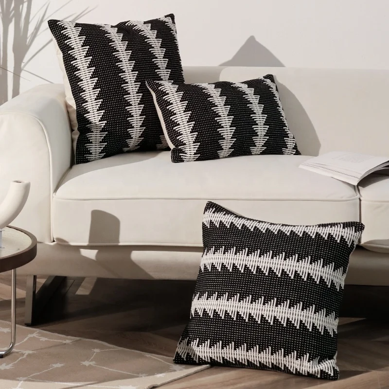 Christmas Decor Black and White Cushion Cover Home Decor Farmhouse Cotton Woven Pillow Case for Living Room