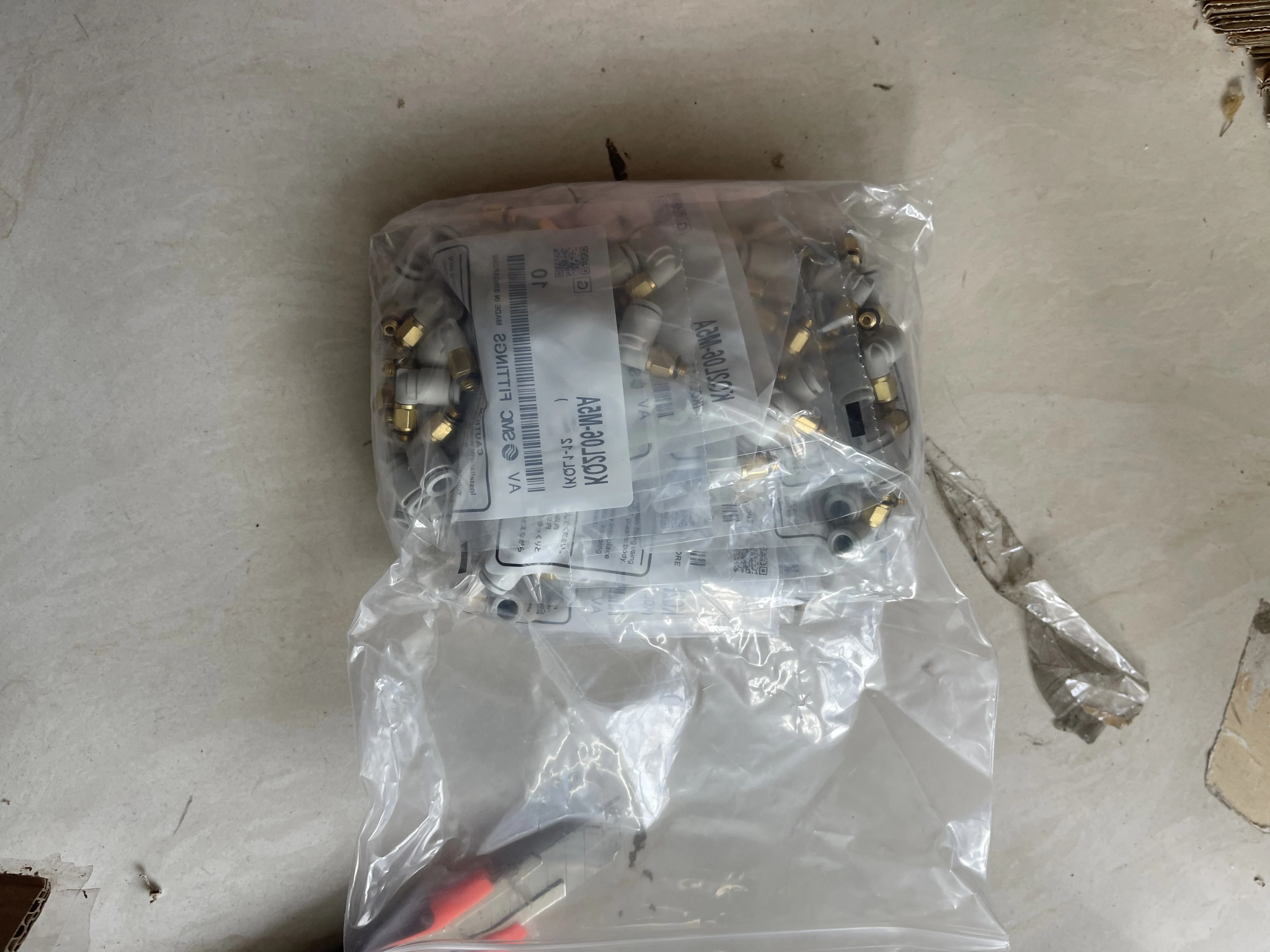 SMC One-Touch Fitting KQ2L06-M5A SMC One-Touch Fitting KQ2L06-M5A