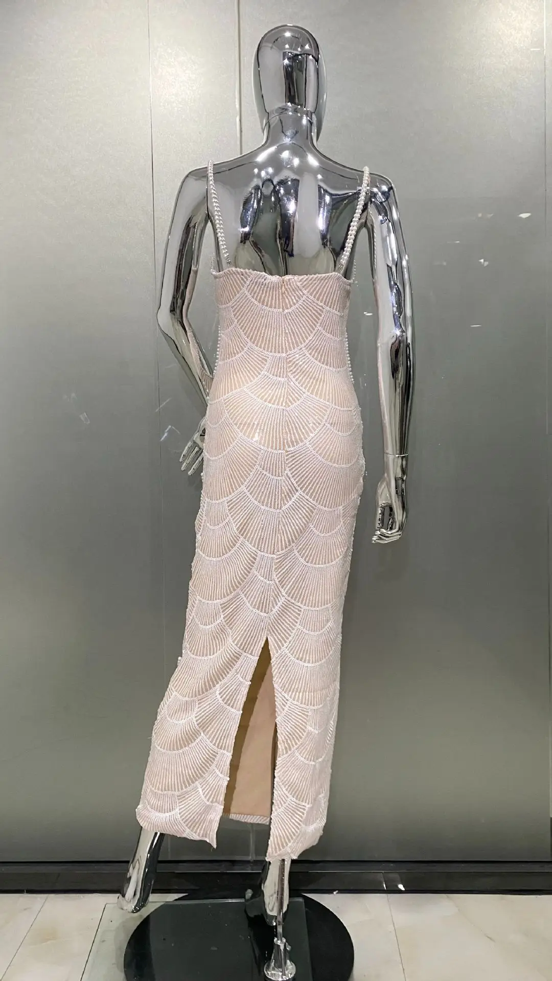 2024 Spaghetti Strap Sexy Women Pearl Beading Cut Out Maxi Long Bodycon Gowns Dress Birthday Elegant Evening Party Club Dress 2024 Spaghetti Strap Sexy Women Pearl Beading Cut Out Maxi Long Bodycon Gowns Dress Birthday Elegant Evening Party Club Dress
