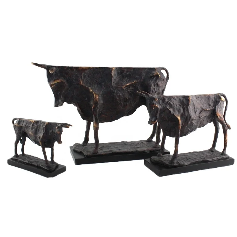 Wholesales 3D Resin Sculpture Animal Bull Statue for Home Decor Home Decoration Bull Bronze Europe Folk Art Artificial Shine D