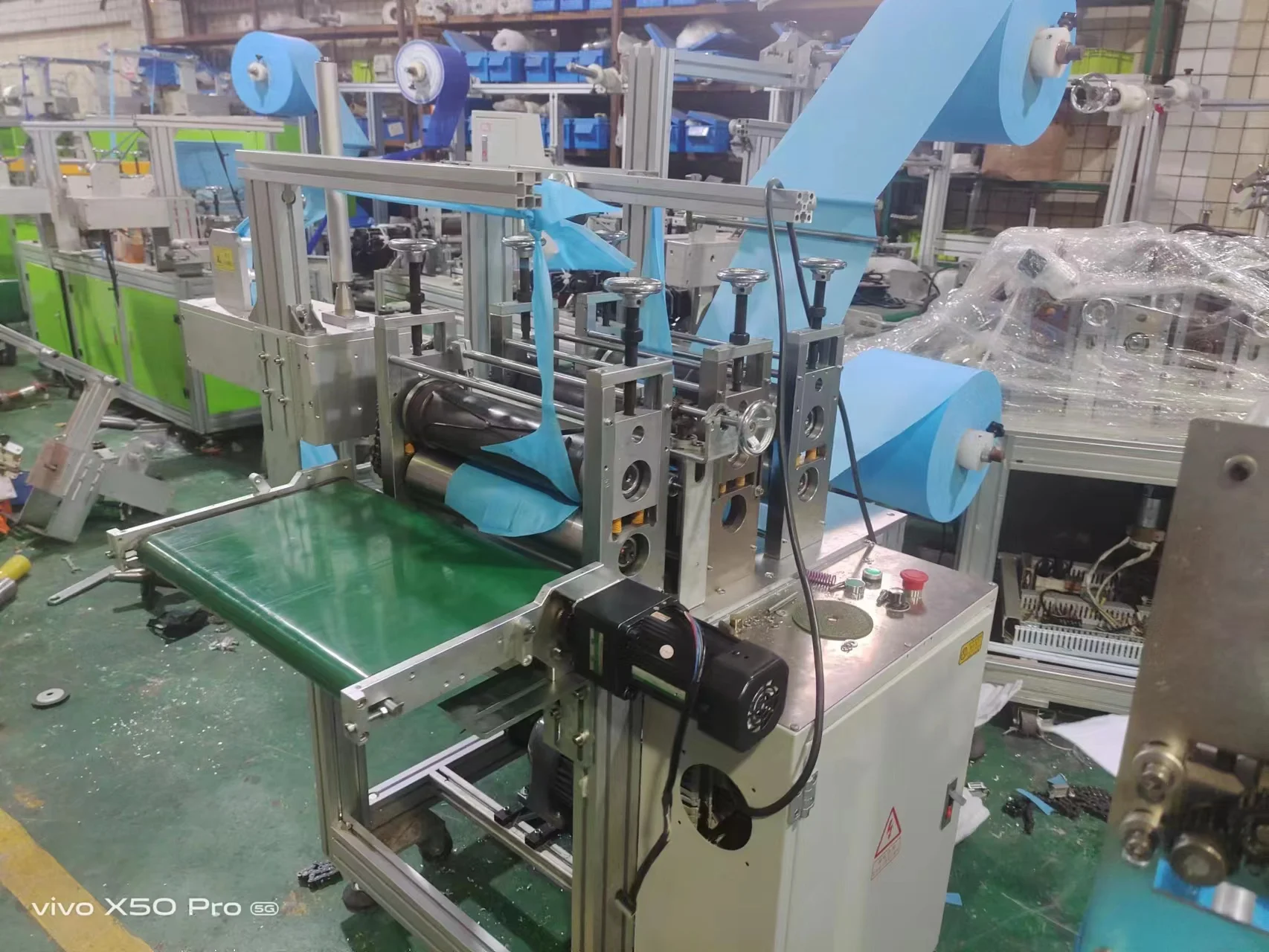 Fullautomatic Disposable Slipper Making Machine Nonwoven Shoe Hotel