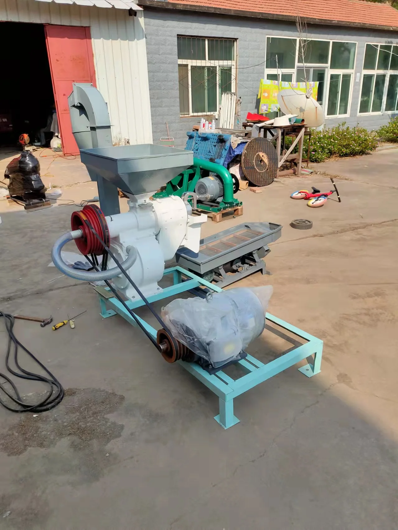 Manual Portable N70 Rice Mill