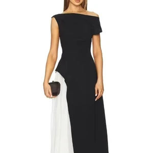 2025 New Elegant French Long Evening Dress High Quality Black White Stitching Slim Party Dress Diagonal Collar