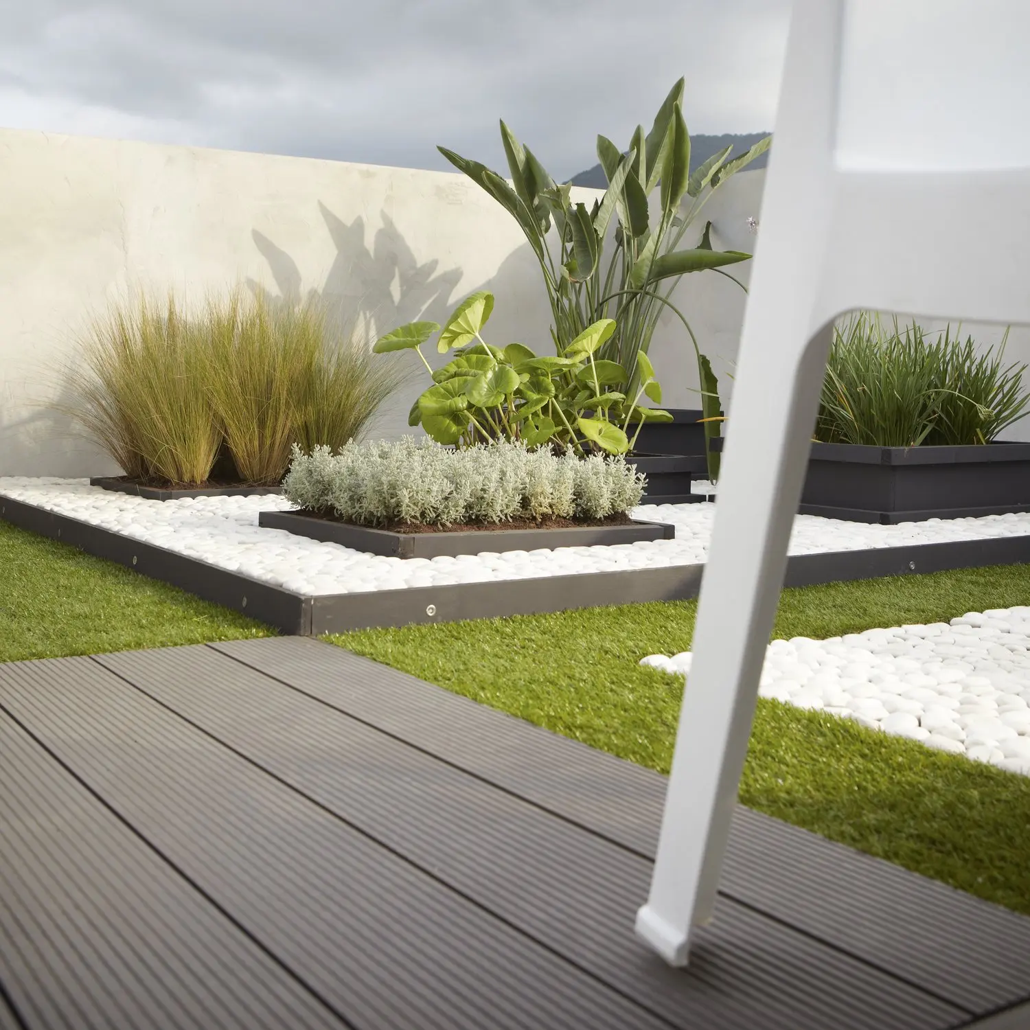 Outdoor Usage Wpc Deck Flooring Factory Prices Waterproof Interlocking Composite Decking