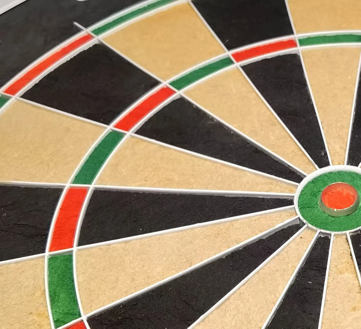PRO-1107 Professional  Dartboard with  Steel Sisal Fiber Blade Wire Bristle Darts Game