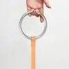 Anillo de metal naranja