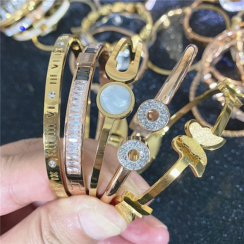 80-150pcs each kg sell by weight new exquisite high-grade non-fading titanium steel bracelet bulk jewelry mix and random