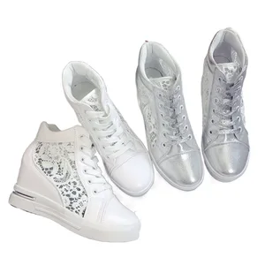 Japanese High-Top White Canvas Shoes for Women All-Match Slim Leg Comfortable Professional Student Walking Style for Autumn Wear