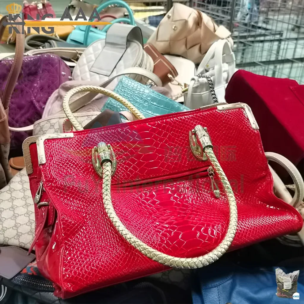 Shop Second Hand Leather Wholesale Used Handbags in Korea