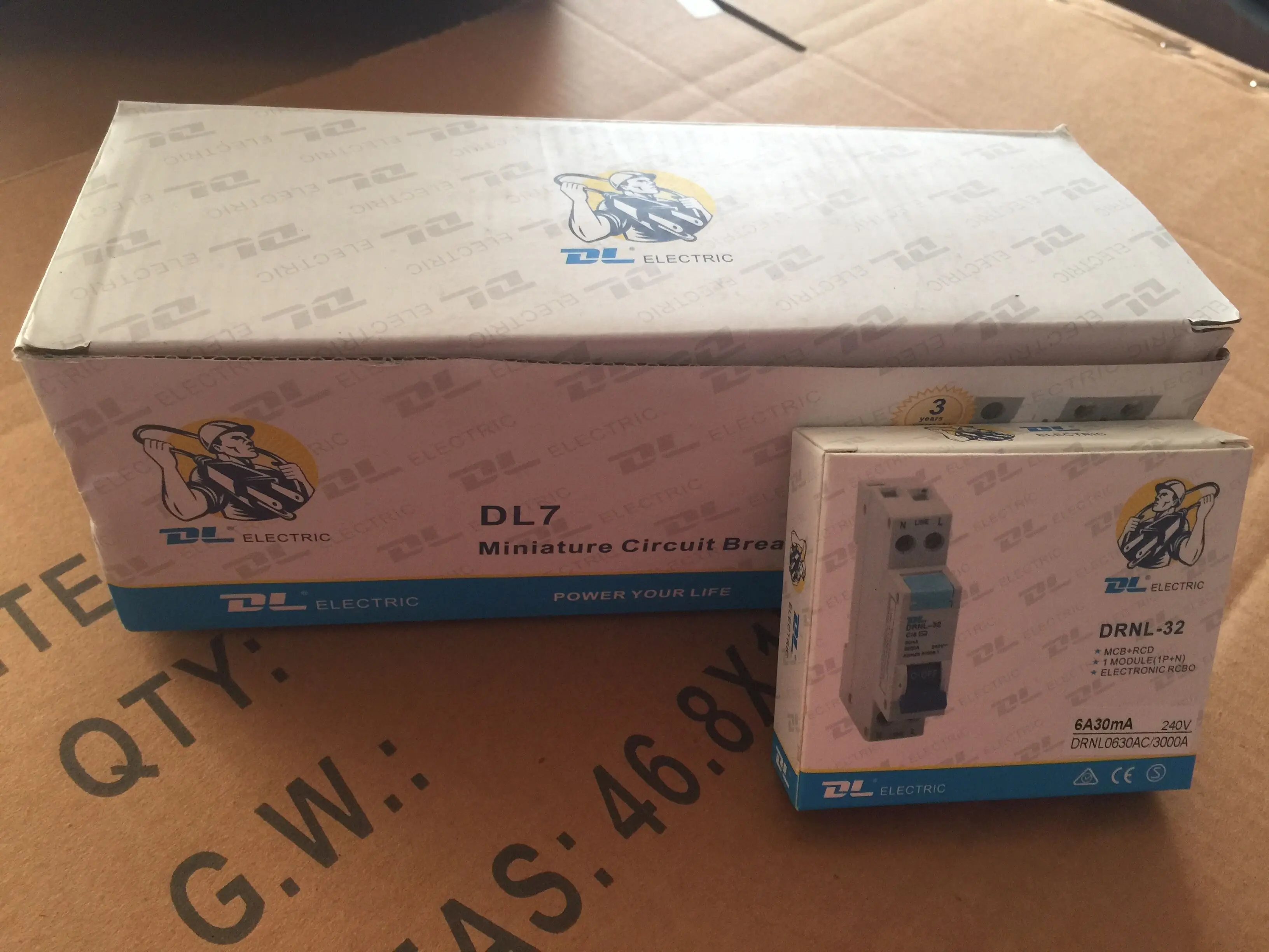 Dl Dl7nl-40 Electronic Single Pole (1p+n) Rcbo 6ka Circuit Breaker With ...