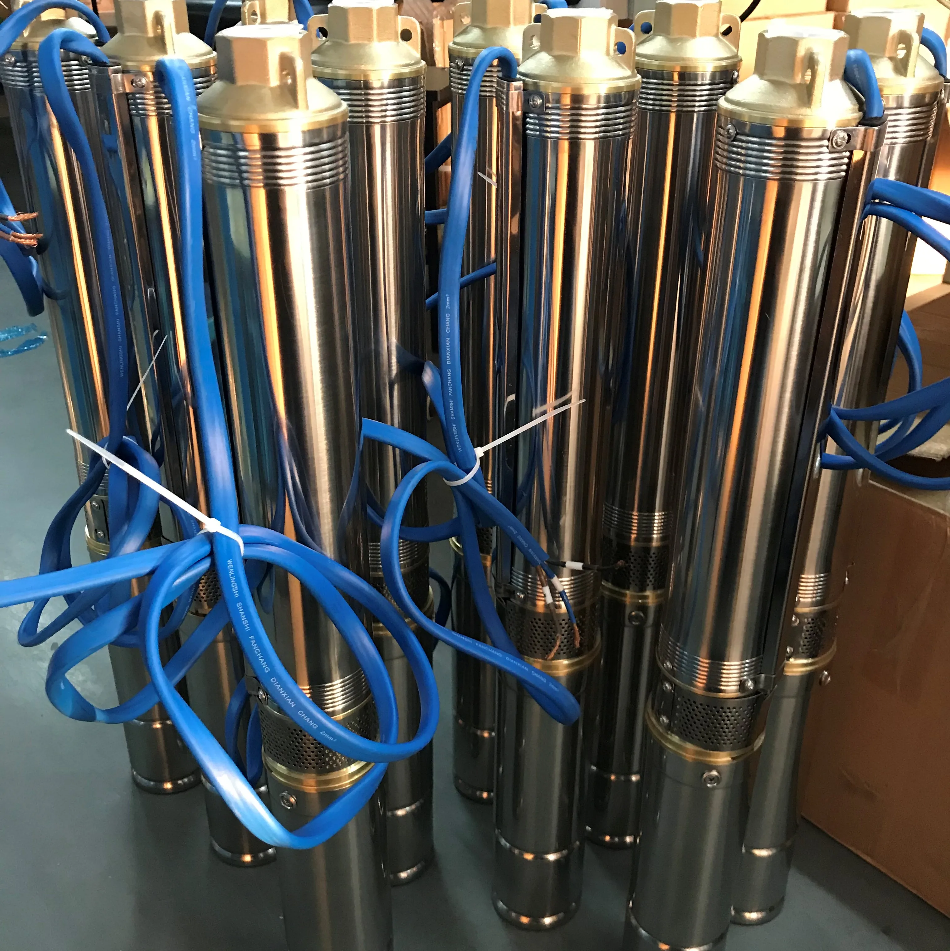 
 Центробежный водяной насос на солнечной батарее, 36 В, 550 Вт  